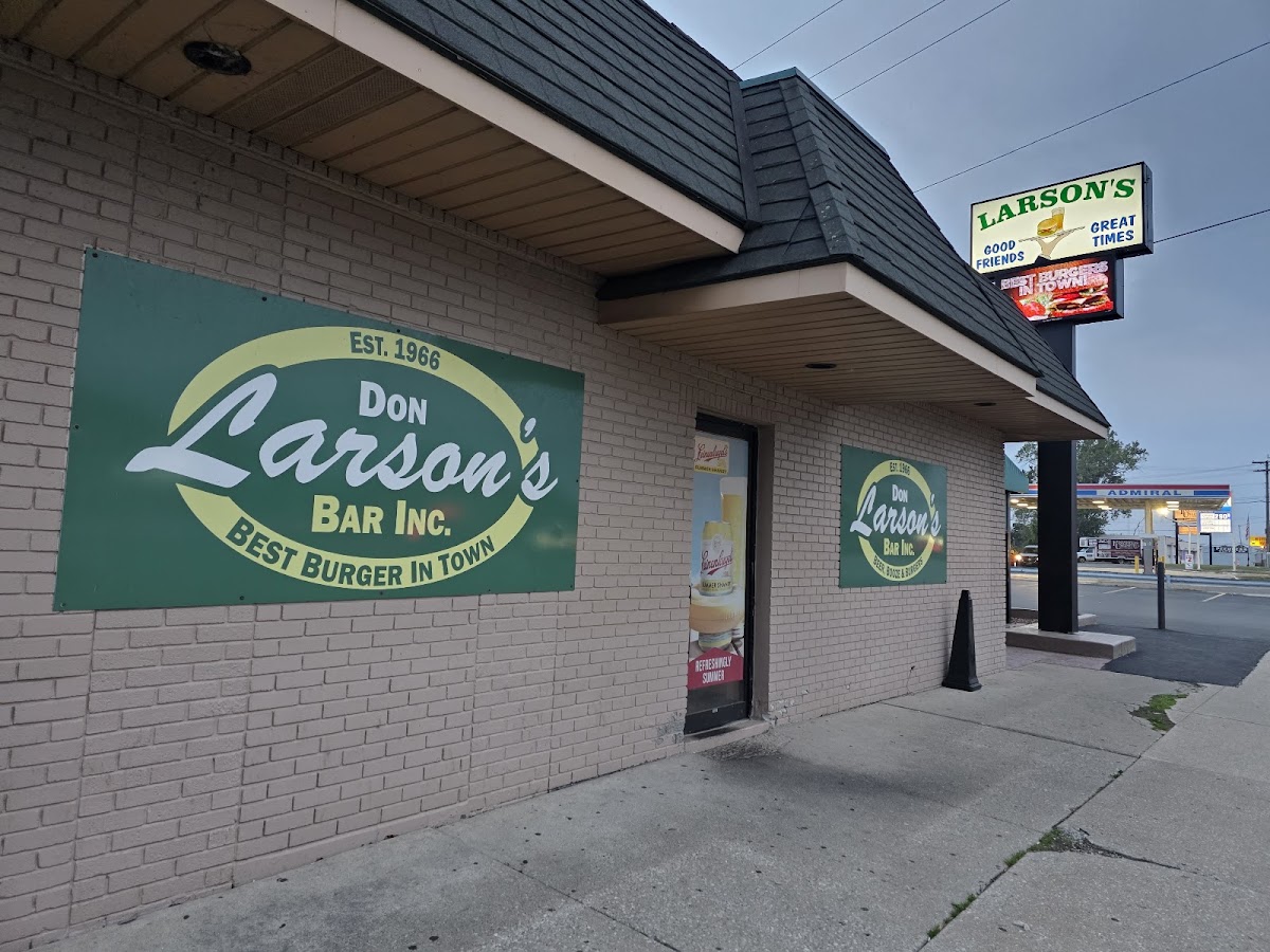 Don Larson's Bar